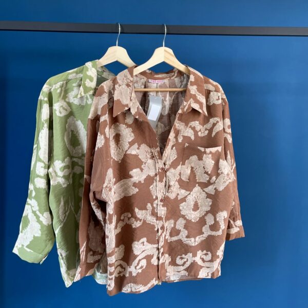 شومیز طرح دار