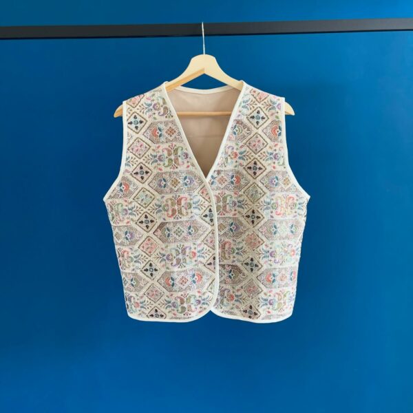 وست سوزن دوزی شده